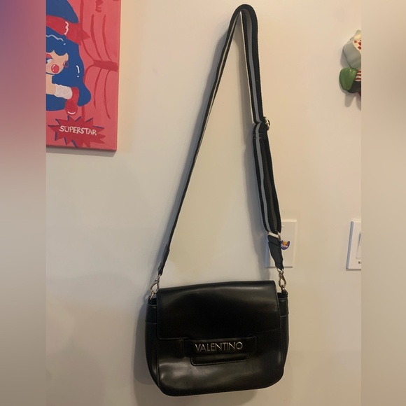 Valentino by Mario Valentino Crossbody/Shoulder bag (adjustable). - Picture 2 of 4